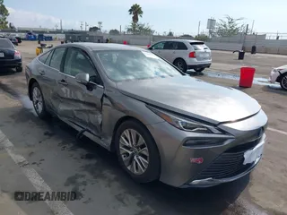 2022 Toyota Mirai XLE z VIN JTDAAAAA7NA007463, wystawiony jako IAAI lot #41460528 z przebiegiem 17 403 mil mil oraz . Historia ofert i sprzedaży dostępna na DreamBid. Obrazek 1.
