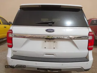 2019 Ford Expedition Max XLT z VIN 1FMJK1JT9KEA21301, wystawiony jako IAAI lot #41787639 z przebiegiem 201 422 mil mil oraz . Historia ofert i sprzedaży dostępna na DreamBid. Obrazek 16.