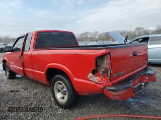 2000 GMC Sonoma SLS z VIN 1GTCS19W1Y8146005, wystawiony jako Copart lot #44068505 z przebiegiem 283 782 mil mil oraz Szkody całkowita. Historia ofert i sprzedaży dostępna na DreamBid. Obrazek 2.