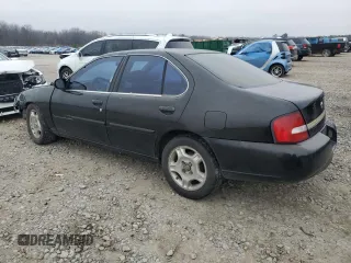 2000 Nissan Altima GXE with VIN 1N4DL01A0YC142560, listed as a Copart auction lot 41752175 with 228,857 mi miles and Salvage Title. Bid and sale history available at carsss.com. Image 2.