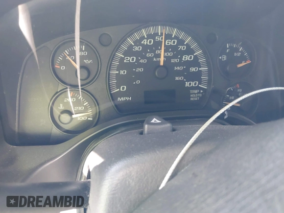 2005 Chevrolet Express Cargo with VIN 1GCFG15X151190930, listed as a IAAI auction lot 40196270 with Not provided miles and . Bid and sale history available at DreamBid. Image 7.