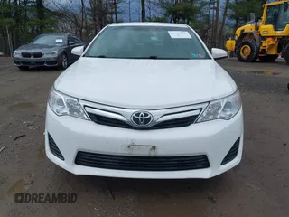 2012 Toyota Camry L with VIN 4T1BF1FK4CU106269, listed as a IAAI auction lot 41934780 with 137,867 mi miles. Bid and sale history available at carsss.com. Image 13.