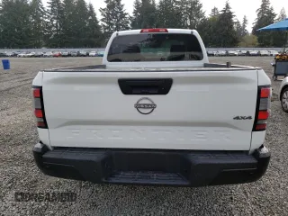 2022 Nissan Frontier S with VIN 1N6ED1CM6NN656743, listed as a Copart auction lot 70841994 with 11,049 mi miles and Salvage Title. Bid and sale history available at carsss.com. Image 6.