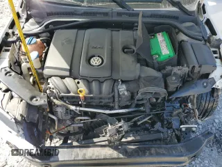 2011 Volkswagen Jetta SEL z VIN 3VWLX7AJ6BM330781, wystawiony jako Copart lot #53636705 z przebiegiem 187 416 mil mil oraz Szkoda całkowita • Salvage title. Historia ofert i sprzedaży dostępna na DreamBid. Obrazek 11.