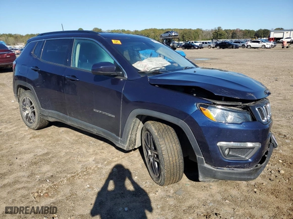 2019 Jeep Compass Latitude with VIN 3C4NJCBB4KT736769, listed as a Copart auction lot 81355834 with 0 mi miles and Salvage Title. Bid and sale history available at carsss.com. Image 4.