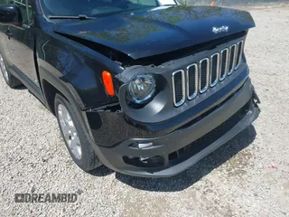 2018 Jeep Renegade Latitude with VIN ZACCJABB8JPH23377, listed as a IAAI auction lot 42142134 with 42,202 mi miles and . Bid and sale history available at DreamBid. Image 20.