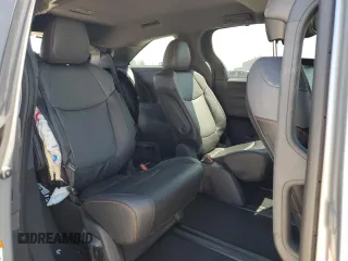 2024 Toyota Sienna XSE with VIN 5TDXRKEC0RS205640, listed as a Copart auction lot 49013925 with 4,340 mi miles and Salvage Title. Bid and sale history available at carsss.com. Image 11.