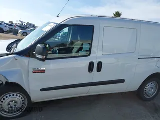 2022 Ram ProMaster City Wagon with VIN ZFBHRFAB8N6Y72042, listed as a IAAI auction lot 41599076 with 38,473 mi miles. Bid and sale history available at carsss.com. Image 14.