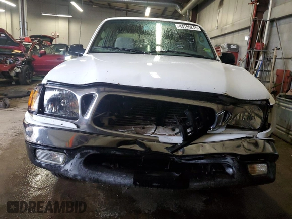 2002 Toyota Tacoma with VIN 5TEVL52N52Z132628, listed as a Copart auction lot 44796245 with 209,480 mi miles and Salvage title. Bid and sale history available at DreamBid. Image 5.