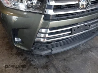 2019 Toyota Highlander Limited with VIN 5TDDZRFH3KS917491, listed as a IAAI auction lot 42602597 with 101,034 mi miles and . Bid and sale history available at DreamBid. Image 6.