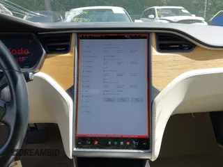 2018 Tesla Model S 75D with VIN 5YJSA1E24JF292518, listed as a IAAI auction lot 42247256 with 40,160 mi miles and . Bid and sale history available at DreamBid. Image 18.