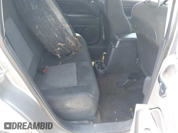 2016 Jeep Compass Sport с VIN 1C4NJCBA6GD666504, выставлен на аукционе IAAI как лот 42804566 с пробегом 104 594 миль миль и . История ставок и продаж доступна на DreamBid. Изображение 8.
