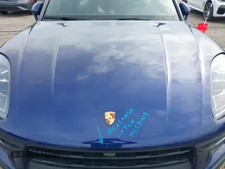 2022 Porsche Macan with VIN WP1AA2A54NLB02557, listed as a IAAI auction lot 40541821 with Not Provided miles. Bid and sale history available at carsss.com. Image 10.