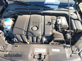 2013 Volkswagen Jetta SE with VIN 3VWDP7AJ9DM449304, listed as a IAAI auction lot 41677422 with 133,897 mi miles and . Bid and sale history available at DreamBid. Image 10.