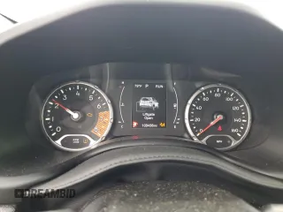 2021 Jeep Renegade Jeepster z VIN ZACNJCAB5MPM43407, wystawiony jako Copart lot #59966845 z przebiegiem 103 436 mil mil oraz Czysty tytuł • Clean title. Historia ofert i sprzedaży dostępna na DreamBid. Obrazek 9.