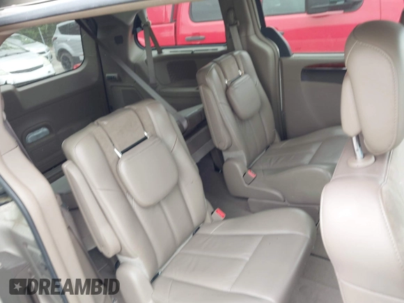 2013 Chrysler Town & Country Limited z VIN 2C4RC1GG3DR509146, wystawiony jako IAAI lot #42357549 z przebiegiem 168 428 mil mil oraz . Historia ofert i sprzedaży dostępna na DreamBid. Obrazek 8.