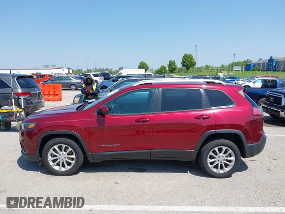 2020 Jeep Cherokee Latitude with VIN 1C4PJLCB4LD615142, listed as a IAAI auction lot 42116038 with 52,250 mi miles and . Bid and sale history available at DreamBid. Image 14.