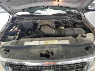 1998 Ford Expedition XLT z VIN 1FMPU18L1WLC33329, wystawiony jako Copart lot #41666625 z przebiegiem 137 786 mil mil oraz Czysty tytuł • Clean title. Historia ofert i sprzedaży dostępna na DreamBid. Obrazek 13.