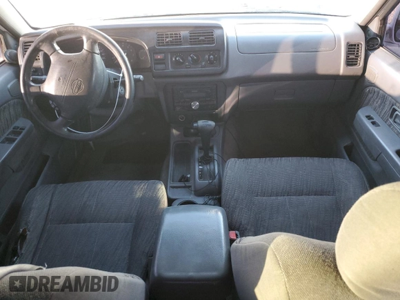 2000 Nissan Frontier XE z VIN 1N6ED27T3YC422129, wystawiony jako Copart lot #46668975 z przebiegiem 333 836 mil mil oraz Szkoda całkowita • Salvage title. Historia ofert i sprzedaży dostępna na DreamBid. Obrazek 8.