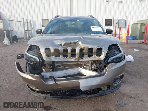 2021 Jeep Cherokee Latitude Lux with VIN 1C4PJMMX6MD182960, listed as a IAAI auction lot 41236861 with 49,679 mi miles and . Bid and sale history available at carsss.com. Image 13.