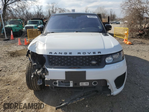 2016 Land Rover Range Rover Sport SVR z VIN SALWZ2EF9GA586204, wystawiony jako Copart lot #49633635 z przebiegiem 86 019 mil mil oraz Szkoda całkowita • Salvage title. Historia ofert i sprzedaży dostępna na DreamBid. Obrazek 5.