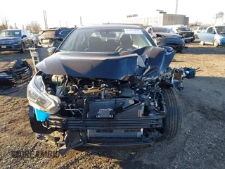2024 Nissan Versa SV z VIN 3N1CN8EV7RL866542, wystawiony jako IAAI lot #41331827 z przebiegiem 907 mil mil oraz . Historia ofert i sprzedaży dostępna na DreamBid. Obrazek 13.
