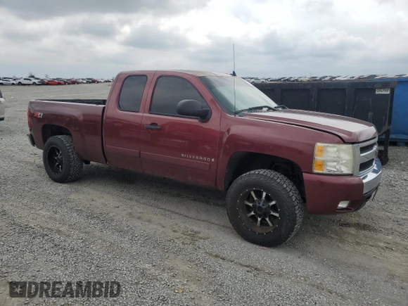 2008 Chevrolet Silverado 1500 1LT with VIN 2GCEK19J781140967, listed as a Copart auction lot 52045615 with 179,238 mi miles and Salvage Title. Bid and sale history available at DreamBid. Image 4.