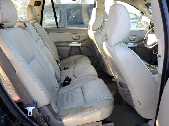 2005 Volvo XC90 z VIN YV1CZ852451184303, wystawiony jako Copart lot #82901154 z przebiegiem 208 277 mil mil oraz Szkoda całkowita • Salvage title. Historia ofert i sprzedaży dostępna na DreamBid. Obrazek 10.