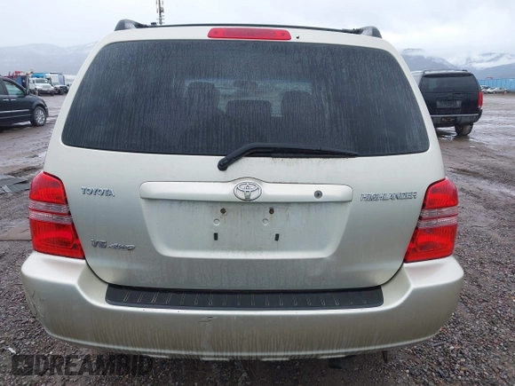 2003 Toyota Highlander z VIN JTEHF21A930120092, wystawiony jako IAAI lot #41857752 z przebiegiem 229 609 mil mil oraz . Historia ofert i sprzedaży dostępna na DreamBid. Obrazek 17.