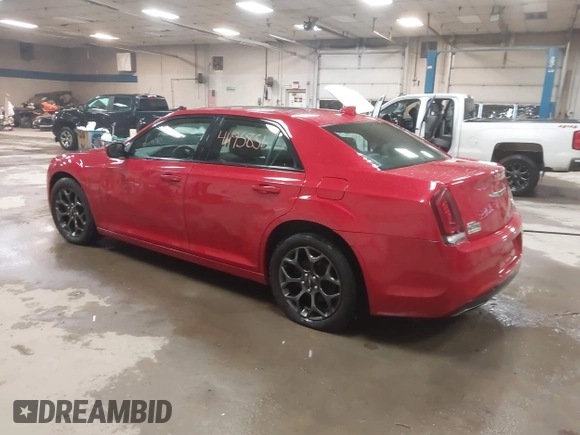 2016 Chrysler 300 S z VIN 2C3CCAGG7GH157256, wystawiony jako IAAI lot #41195851 z przebiegiem 81 172 mil mil oraz . Historia ofert i sprzedaży dostępna na DreamBid. Obrazek 3.