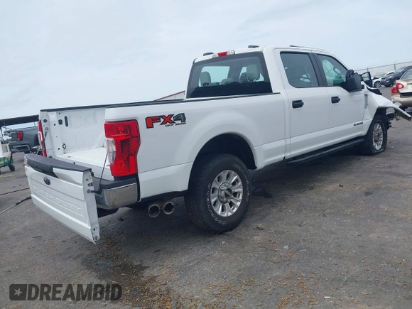 2022 Ford F-250 XL z VIN 1FT7W2BT3NEC98831, wystawiony jako IAAI lot #41851281 z przebiegiem 24 876 mil mil oraz . Historia ofert i sprzedaży dostępna na DreamBid. Obrazek 4.