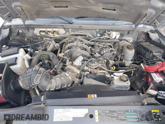 2008 Ford Ranger XLT z VIN 1FTZR45E68PA28171, wystawiony jako IAAI lot #41284785 z przebiegiem 77 389 mil mil oraz . Historia ofert i sprzedaży dostępna na DreamBid. Obrazek 10.