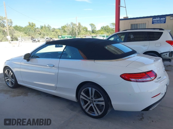 2020 Mercedes-Benz C 300 with VIN WDDWK8EB4LF949734, listed as a IAAI auction lot 41850975 with 25,463 mi miles and . Bid and sale history available at DreamBid. Image 14.