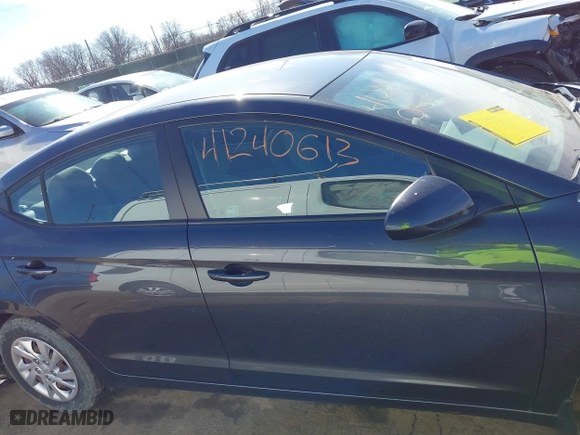 2020 Hyundai Elantra SE with VIN 5NPD74LF9LH594275, listed as a IAAI auction lot 41681921 with 62,554 mi miles. Bid and sale history available at carsss.com. Image 14.