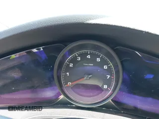 2019 Porsche Cayenne S z VIN WP1AB2AY9KDA64014, wystawiony jako IAAI lot #42294005 z przebiegiem Nie podano mil oraz . Historia ofert i sprzedaży dostępna na DreamBid. Obrazek 7.