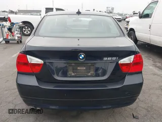 2006 BMW 3 Series 325i with VIN WBAVB13516PT15898, listed as a IAAI auction lot 42466986 with 105,962 mi miles and . Bid and sale history available at DreamBid. Image 16.