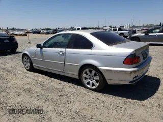 2002 BMW 3 Series 325Ci z VIN WBABN33492PG56069, wystawiony jako Copart lot #57800305 z przebiegiem 189 837 mil mil oraz Czysty tytuł • Clean title. Historia ofert i sprzedaży dostępna na DreamBid. Obrazek 2.