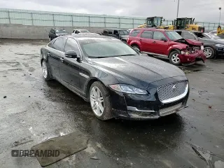 2017 Jaguar XJ with VIN SAJWJ2GD9H8W07458, listed as a Copart auction lot 78692304 with 48,616 mi miles and Non Repairable. Bid and sale history available at carsss.com. Image 13.