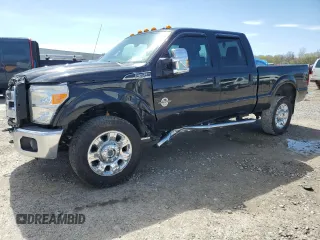2015 Ford F-350 Platinum z VIN 1FT8W3BT4FEB42549, wystawiony jako Copart lot #54476685 z przebiegiem 98 864 mil mil oraz Szkody całkowita. Historia ofert i sprzedaży dostępna na DreamBid. Obrazek 1.