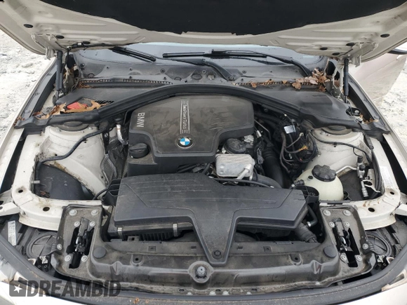 2013 BMW 3 Series 328i with VIN WBA3A5C58DF355822, listed as a Copart auction lot 45923815 with 98,109 mi miles and Salvage Title. Bid and sale history available at carsss.com. Image 11.