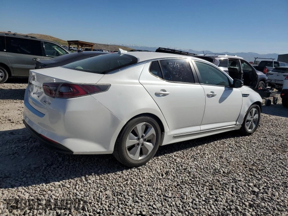 2016 Kia Optima EX with VIN KNAGN4AD8G5094051, listed as a Copart auction lot 55632425 with Not Provided miles and Salvage Title. Bid and sale history available at carsss.com. Image 3.