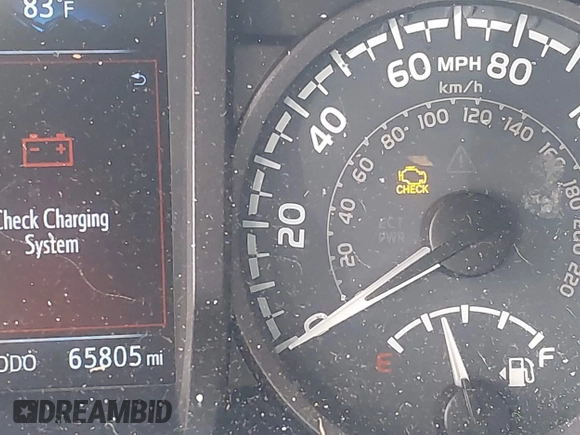 2018 Toyota Tacoma SR z VIN 3TMCZ5AN7JM156092, wystawiony jako IAAI lot #41642391 z przebiegiem 65 805 mil mil oraz . Historia ofert i sprzedaży dostępna na DreamBid. Obrazek 15.