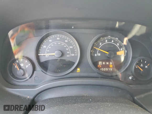 2014 Jeep Patriot Latitude z VIN 1C4NJPFA4ED529835, wystawiony jako Copart lot #57632435 z przebiegiem 150 979 mil mil oraz Czysty tytuł • Clean title. Historia ofert i sprzedaży dostępna na DreamBid. Obrazek 9.