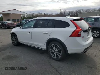 2016 Volvo V60 T5 z VIN YV4612HK2G1005209, wystawiony jako Copart lot #54022275 z przebiegiem 119 680 mil mil oraz Szkoda całkowita • Salvage title. Historia ofert i sprzedaży dostępna na DreamBid. Obrazek 2.