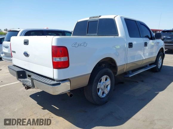 2005 Ford F-150 XLT with VIN 1FTPW14555FB63773, listed as a IAAI auction lot 42004420 with 255,071 mi miles. Bid and sale history available at carsss.com. Image 4.