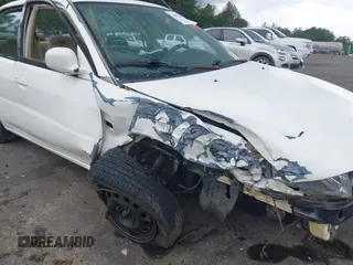 1999 Mitsubishi Mirage z VIN JA3AY36C2XU019134, wystawiony jako IAAI lot #42077649 z przebiegiem 304 426 mil mil oraz . Historia ofert i sprzedaży dostępna na DreamBid. Obrazek 6.