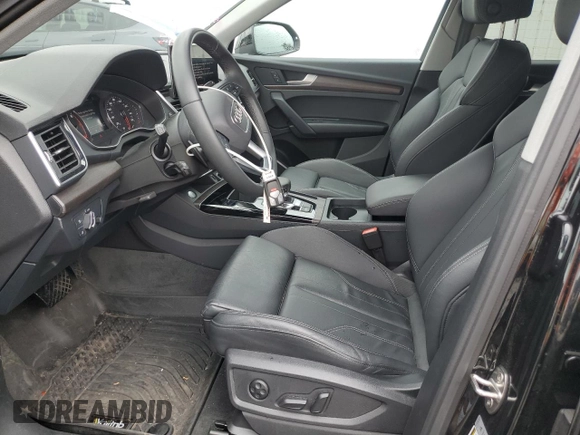 2024 Audi Q5 S line Premium with VIN WA1GAAFY8R2017168, listed as a Copart auction lot 44257095 with 16,147 mi miles and Salvage Title. Bid and sale history available at carsss.com. Image 7.