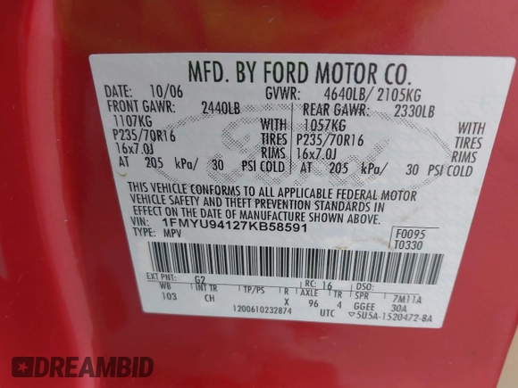 2007 Ford Escape Limited with VIN 1FMYU94127KB58591, listed as a IAAI auction lot 41801334 with 117,125 mi miles. Bid and sale history available at carsss.com. Image 9.