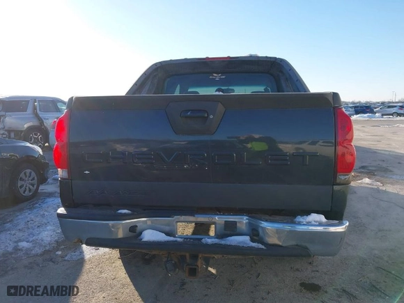 2005 Chevrolet Avalanche Z71 with VIN 3GNEK12ZX5G149494, listed as a IAAI auction lot 41316679 with 183,003 mi miles. Bid and sale history available at carsss.com. Image 17.