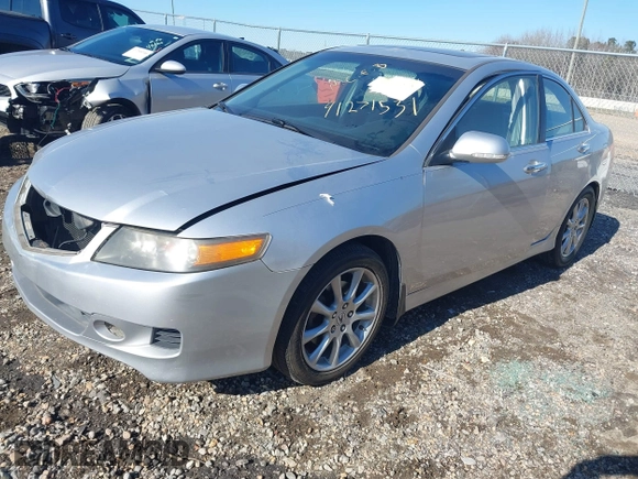 2008 Acura TSX with VIN JH4CL96858C000882, listed as a IAAI auction lot 41271531 with 182,837 mi miles. Bid and sale history available at carsss.com. Image 2.
